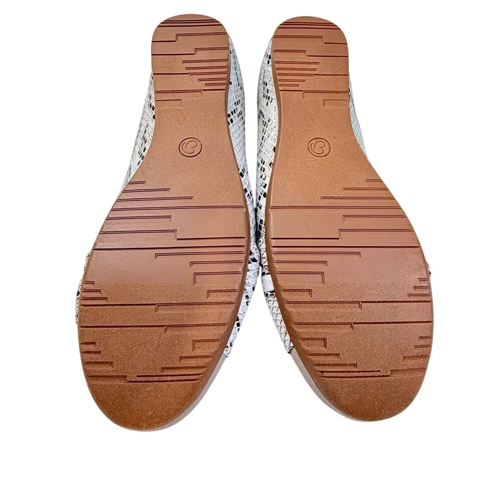 NIB Beartraps Mitsy Faux Snakeskin Tan Slip On Casual Flat Low Wedge - Picture 6 of 15